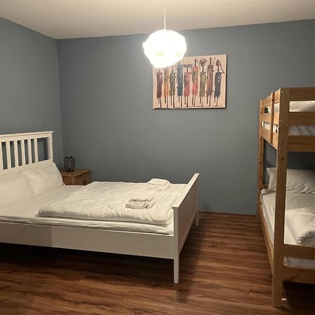 Comfortable 3 Room Apartment, Ideal For Messe Fair Hannover Eksteriør billede